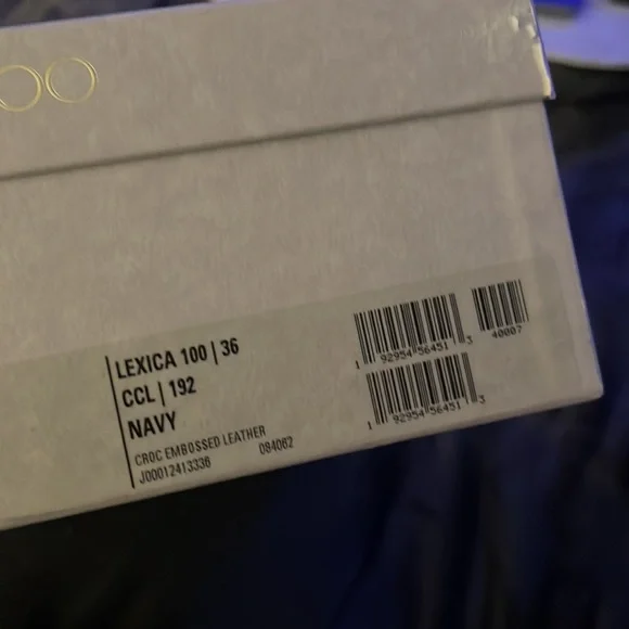 Jimmy Choo Léxica 100 Heels - Picture 10 of 10